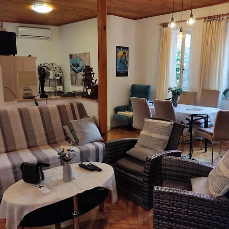 Apartment Piazza Antica Rovinj Exteriör bild