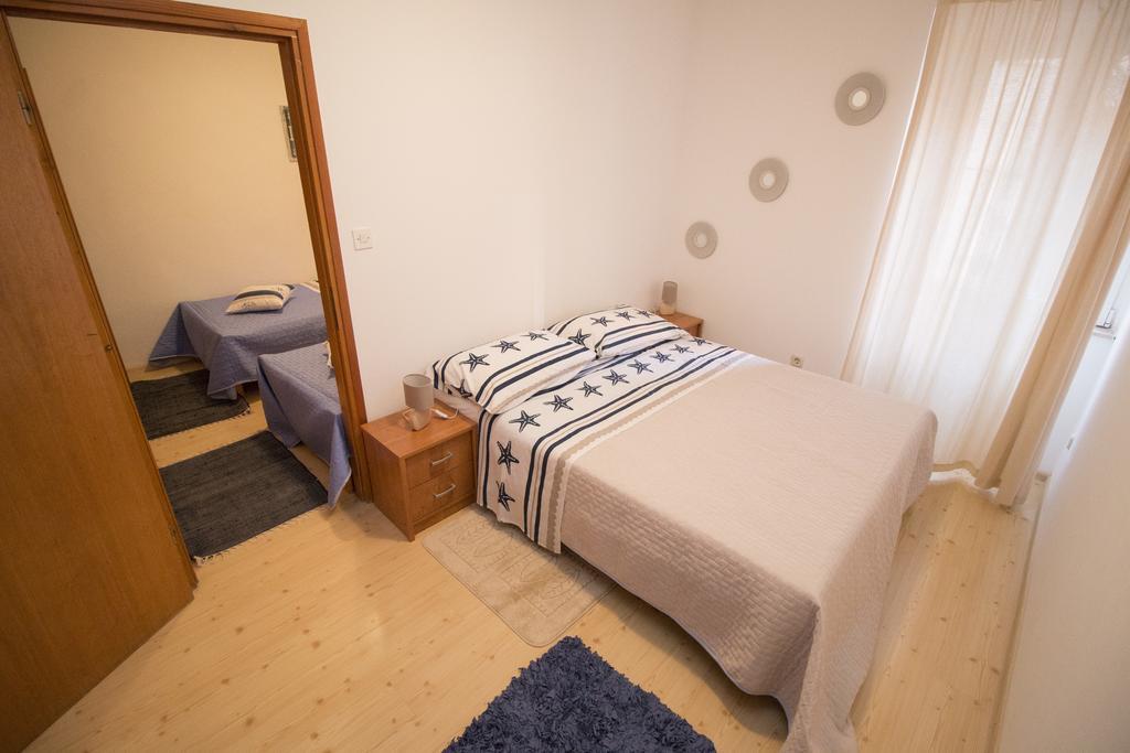 Apartment Piazza Antica Rovinj Exteriör bild