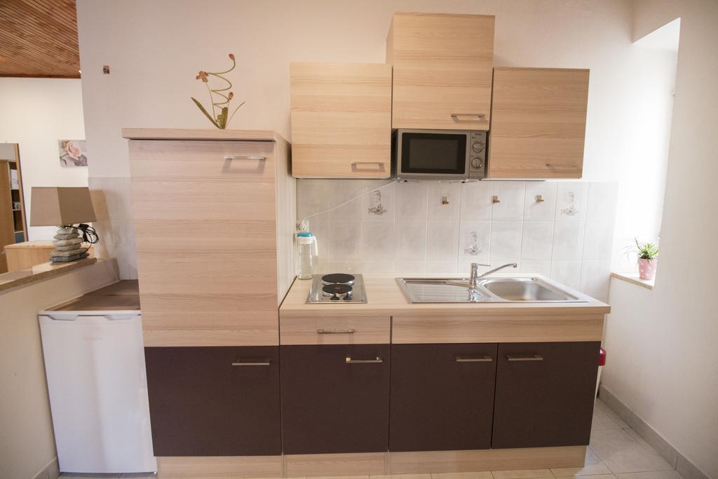 Apartment Piazza Antica Rovinj Exteriör bild