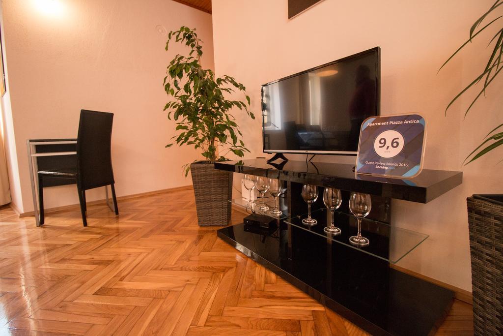 Apartment Piazza Antica Rovinj Exteriör bild